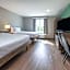 ECHO Suites Extended Stay by Wyndham Spartanburg