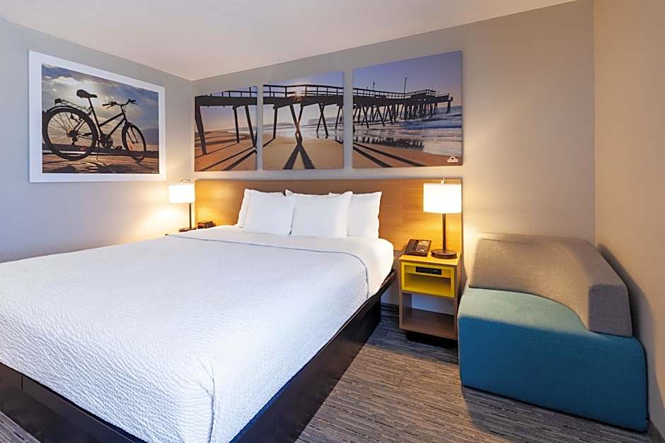 Days Inn by Wyndham Racine/Sturtevant