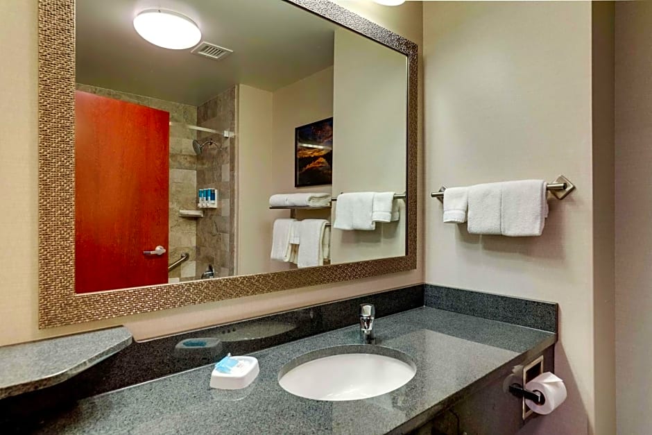 Drury Inn & Suites Arnold