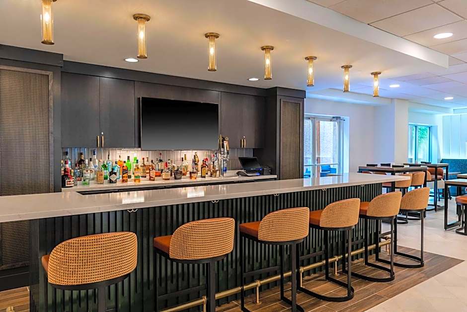 Hilton Garden Inn Arlington Courthouse Plaza