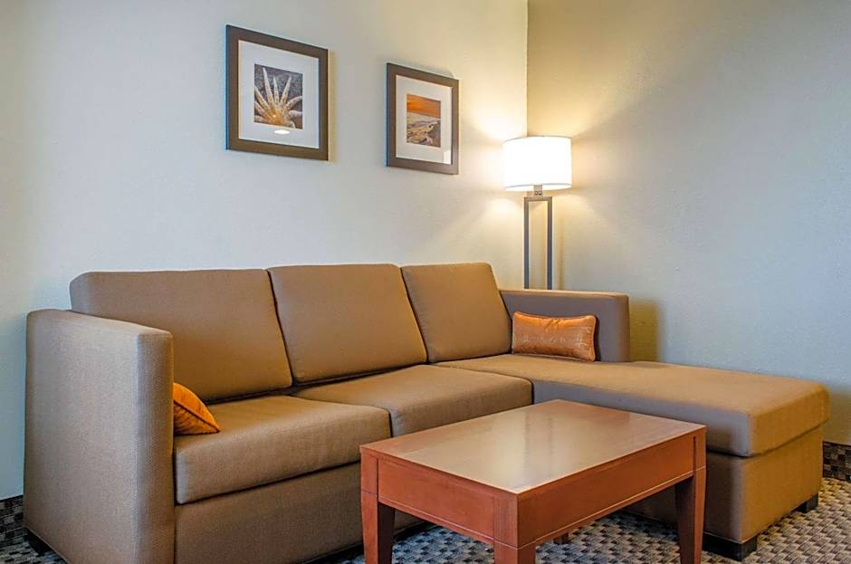 Comfort Inn & Suites Biloxi-D'Iberville