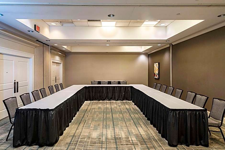 Radisson Hotel Fairview Heights - St Louis