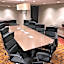 Holiday Inn & Suites Chicago-Carol Stream (Wheaton)