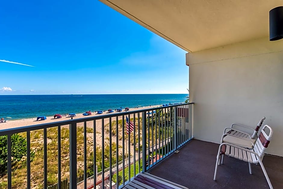 La Costa Beach Club by Capital Vacations
