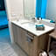 Luxury Oceanview Studio at Miami Design District