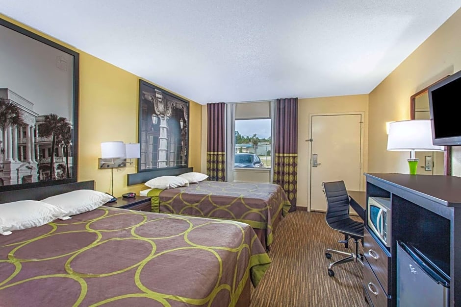 Super 8 by Wyndham Florence