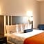 Guesthouse Inn & Suites Lexington