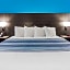 AmericInn by Wyndham Quincy
