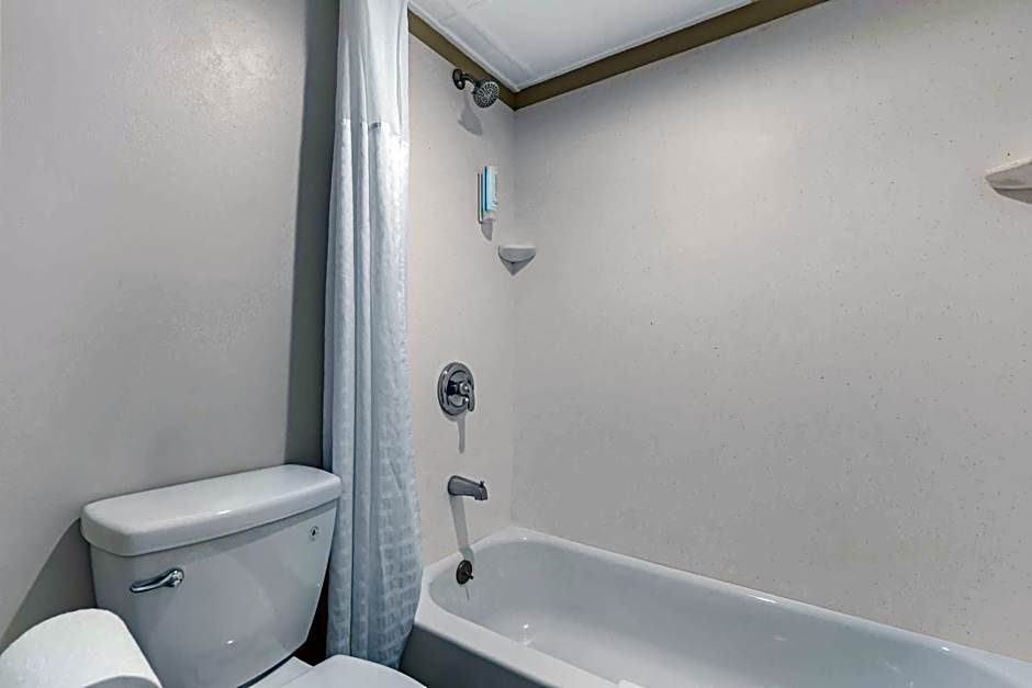 Econo Lodge Creedmoor-Butner