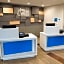 Holiday Inn Express and Suites Louisville N Jeffersonville