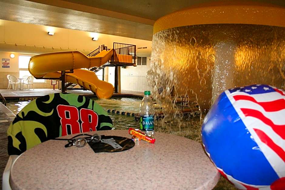 Expressway Suites Fargo