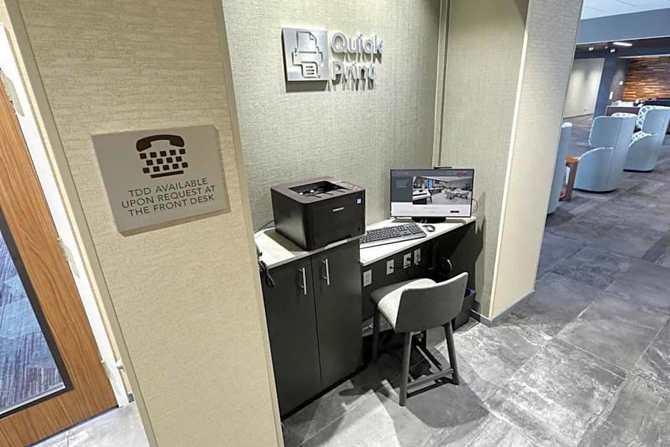 Courtyard by Marriott North Brunswick