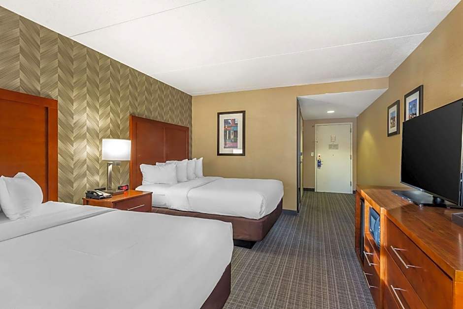 Comfort Inn & Suites Logan International Airport