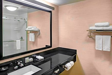 Room, 2 Queen Beds, Non Smoking, Balcony