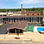 Town House Motel