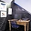 Independence Square 304, Stylish Hotel Room with Downtown Views & Great Location