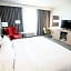 Hampton Inn By Hilton & Suites Tempe/Phoenix Airport, Az