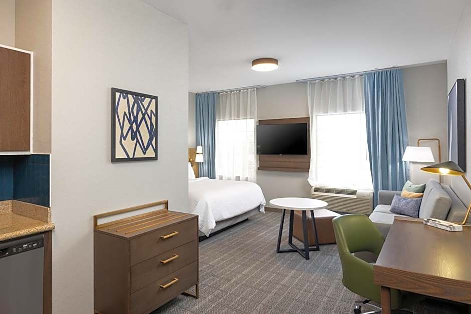 Staybridge Suites Rogers - Bentonville