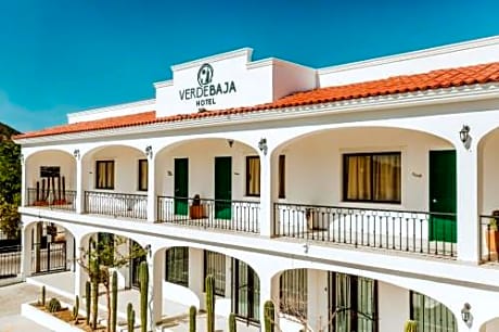 Verde Baja Hotel