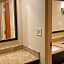 Holiday Inn Express Hotel & Suites Edmond