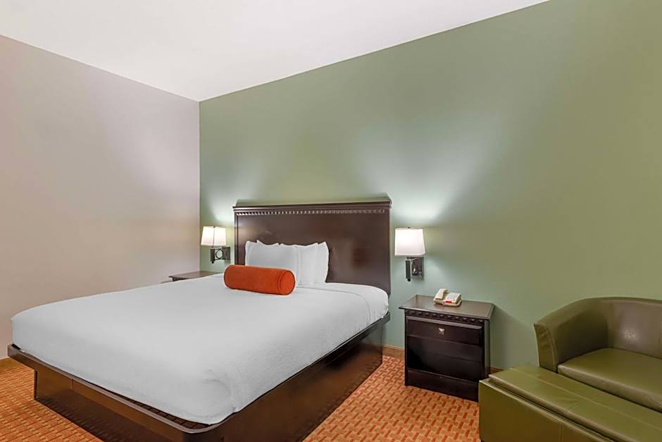 BEST WESTERN PLUS HOPEWELL FORT LEE