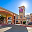 Best Western Plus Lubbock Windsor Inn