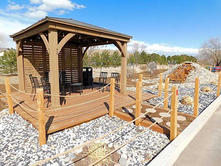 Holiday Inn Express & Suites - Canon City, an IHG Hotel