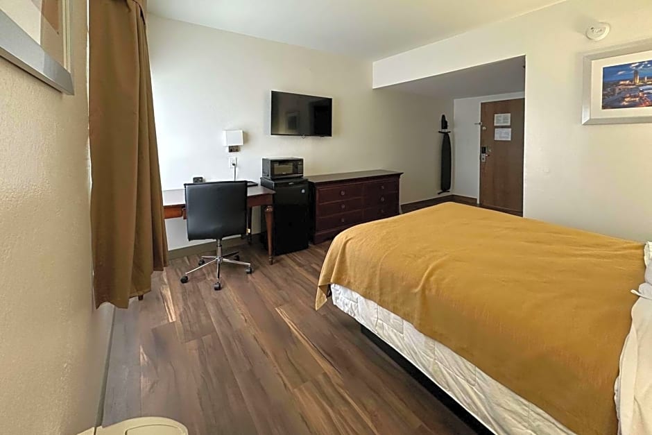 Quality Inn & Suites Albany Airport