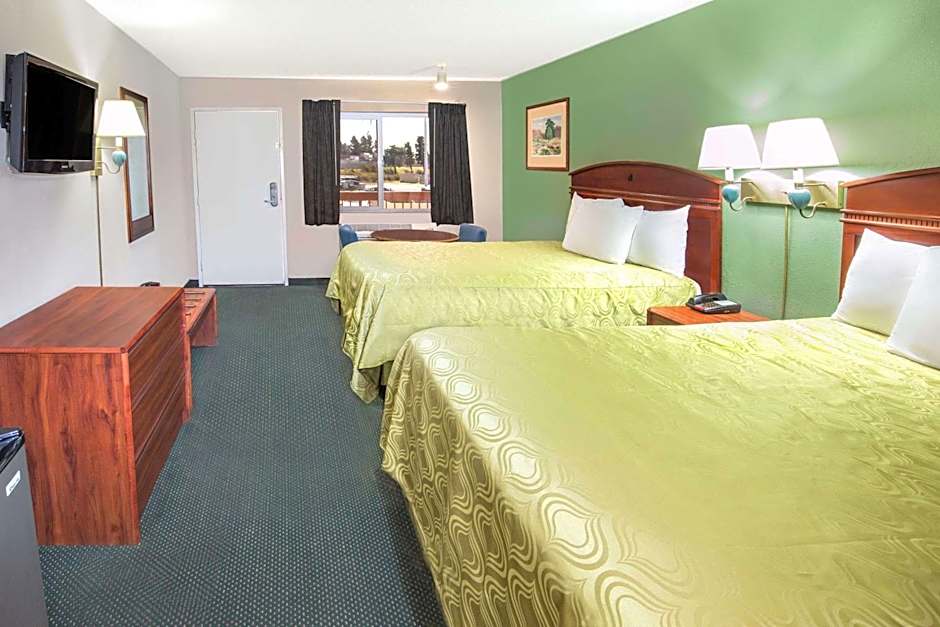 Days Inn by Wyndham Ontario Airport