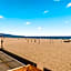 Sea Sprite Ocean Front Hotel