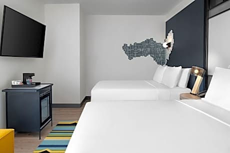 Aloft 2 Queens, Guest room, 2 Queen