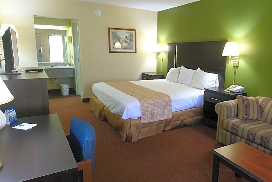 Quality Inn East