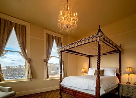 Superior Queen Room
