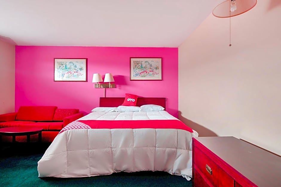 OYO Hotel Dalton PA I-81
