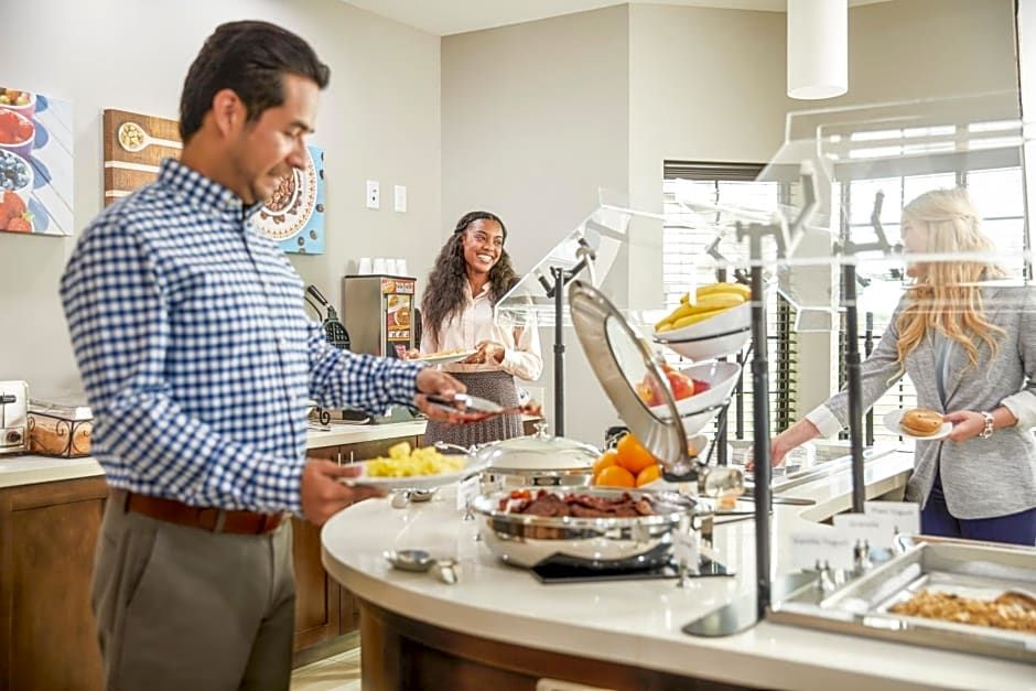 Staybridge Suites Miami International Airport