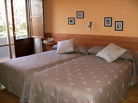 Hotel Yamaguchi - Alojamientos en SANGUESA