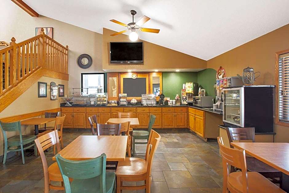 AmericInn by Wyndham Ankeny/Des Moines