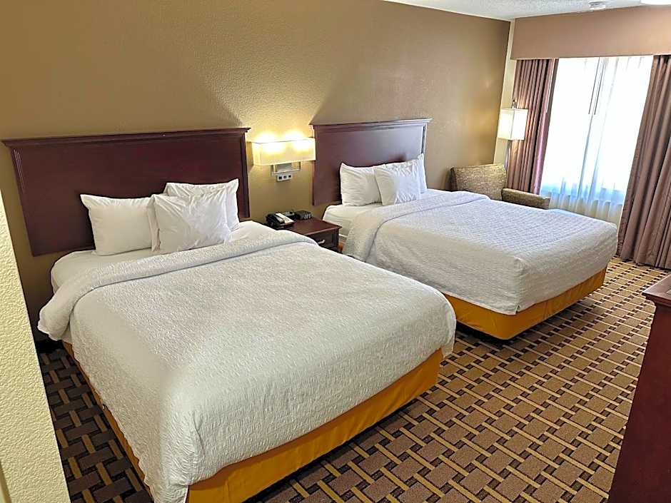 Sonesta Essential Hotels Overland Park