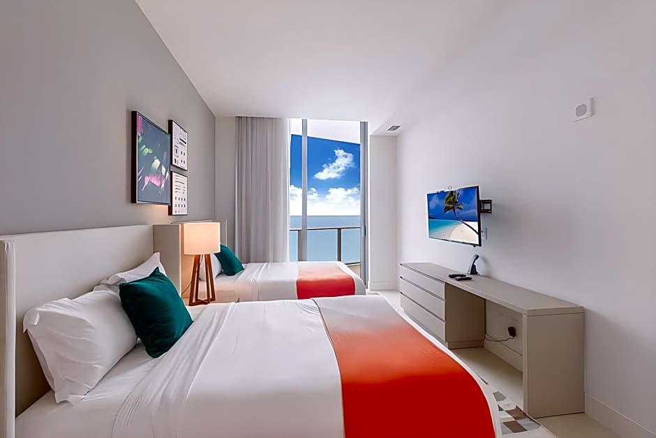 Hide Beach Residences