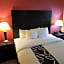 La Quinta Inn & Suites by Wyndham Union City