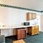 Rodeway Inn & Suites Manchester