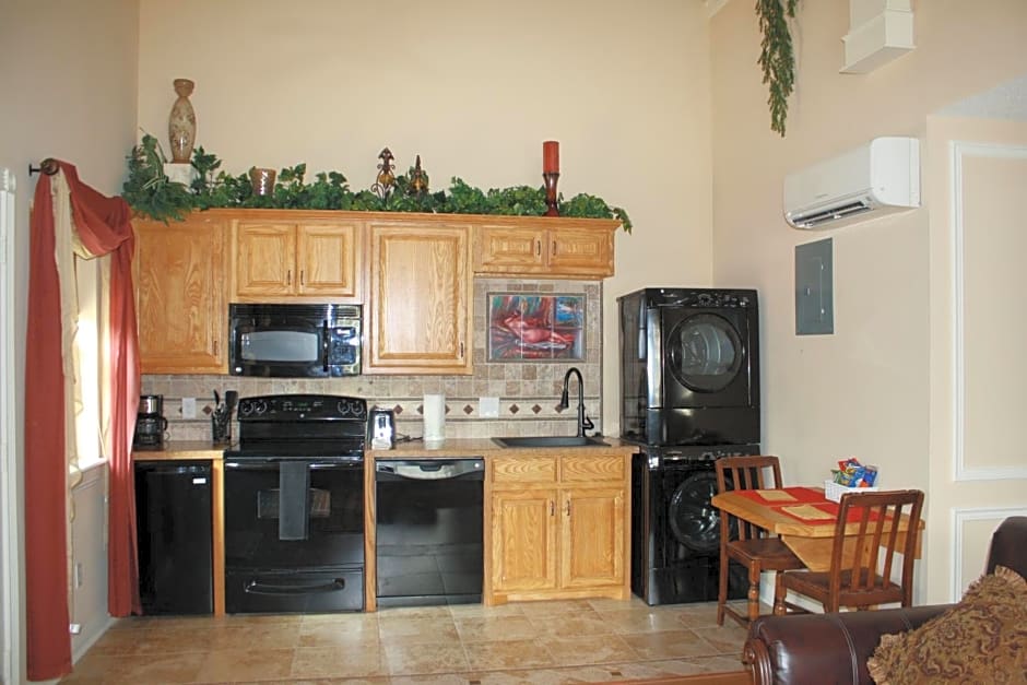 Woodrow House Bed & Breakfast