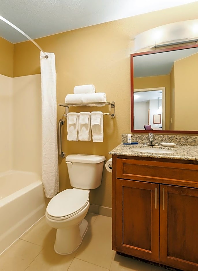 Candlewood Suites Houston I-10 East