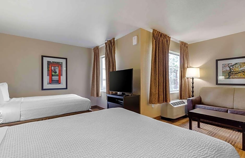 Extended Stay America Suites - Pleasanton - Chabot Dr.