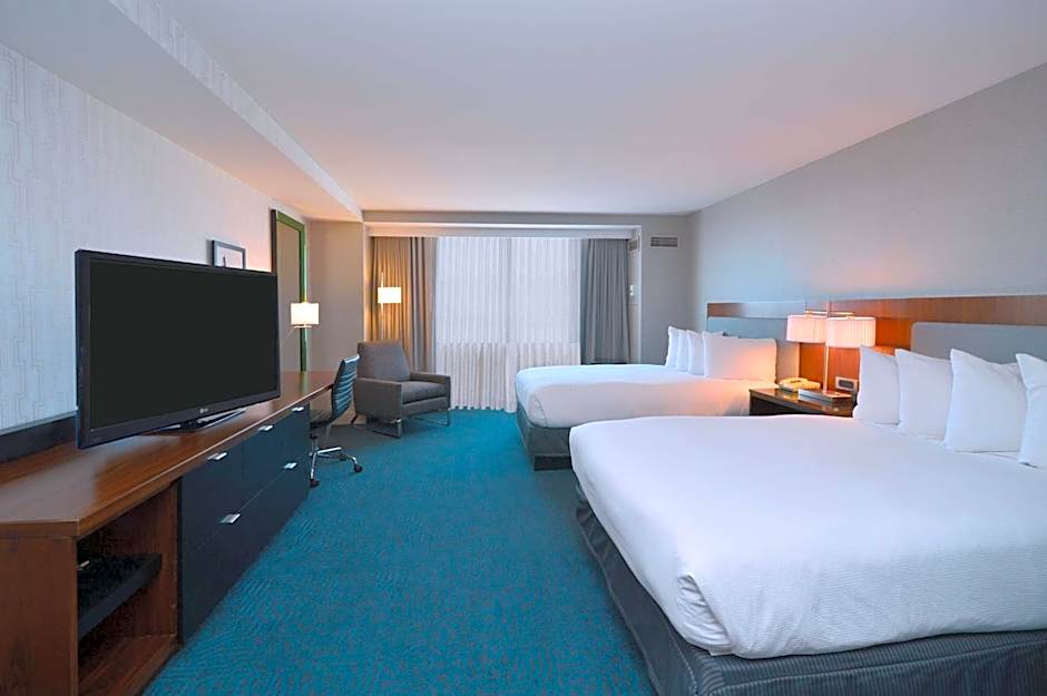 DoubleTree By Hilton Newark - Fremont