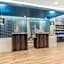 La Quinta Inn and Suites by Wyndham Houston Spring South
