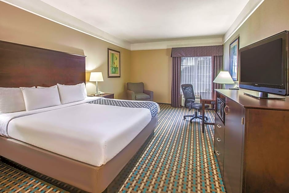 La Quinta Inn & Suites by Wyndham Bay City