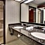 Heritage Inn & Suites The Woodlands, Trademark by Wyndham