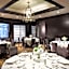 The Logan Philadelphia, Curio Collection by Hilton
