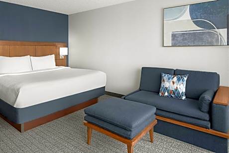 King Room with Sofa Bed